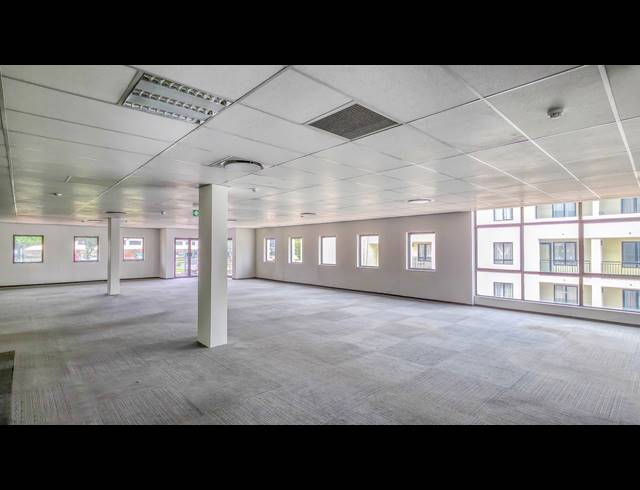 556M² BUSINESS CENTRE TO LET IN MORNINGSIDE